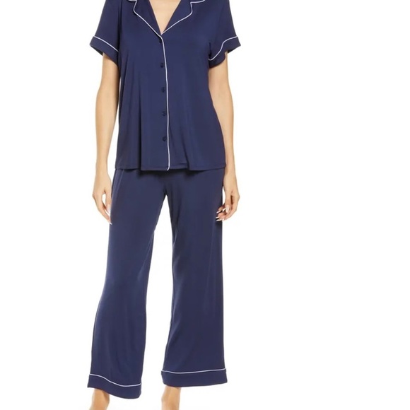 Nordstrom Other - Nordstrom Moonlight Crop Pajama Set